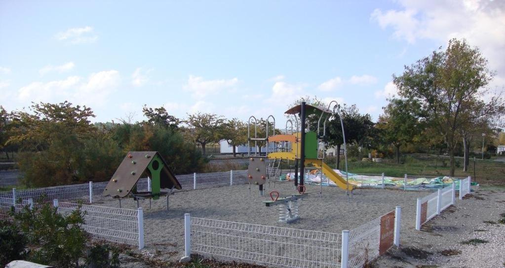 Escapades Ensoleillees Climatisation Television Ξενοδοχείο Sigean Εξωτερικό φωτογραφία